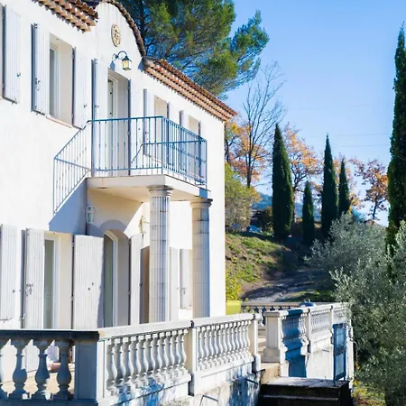 Bastide De Valverane לינה וארוחת בוקר 3*